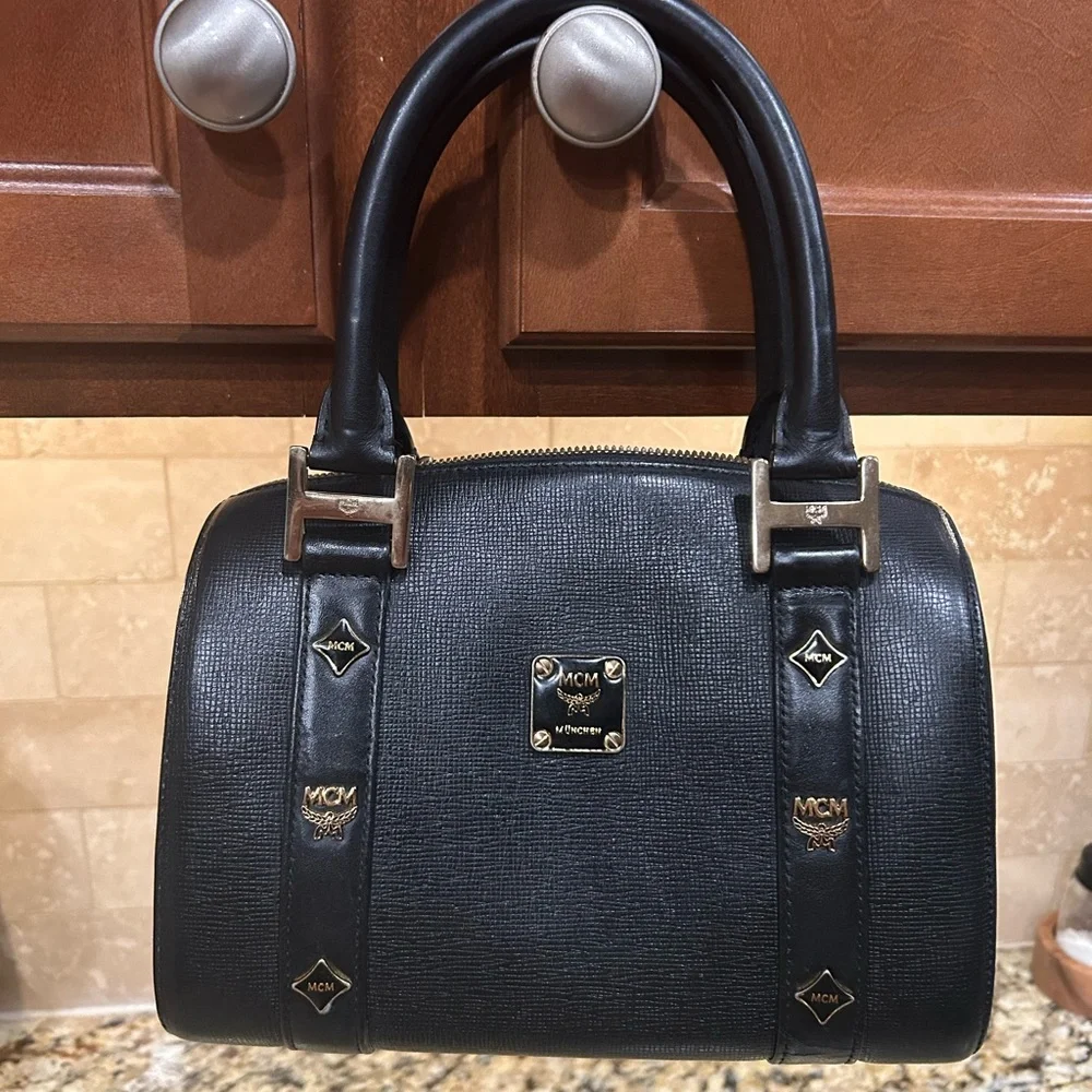 MCM Mini / Small Boston Satchel – Black Leather (München Plaque) - Picture 1 of 10